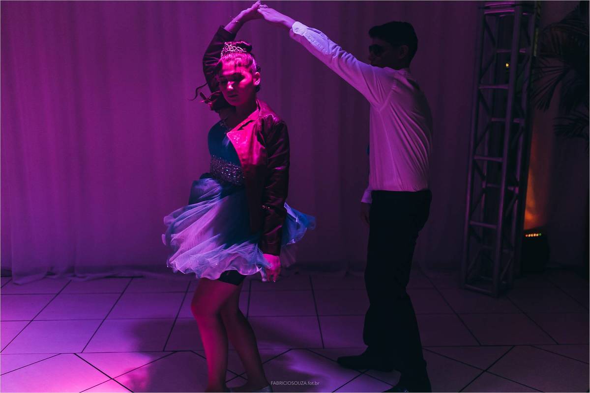 fabricio souza fotografia, fabricio souza, fabricio souza, fotografo gravatai, fotografo porto alegre, fotografo cachoeirinha, melhor fotógrafo, fotografia com emocão, fotografo de 15 anos, debutante, deste debutante, aniversario de 15 anos, valsa de 15