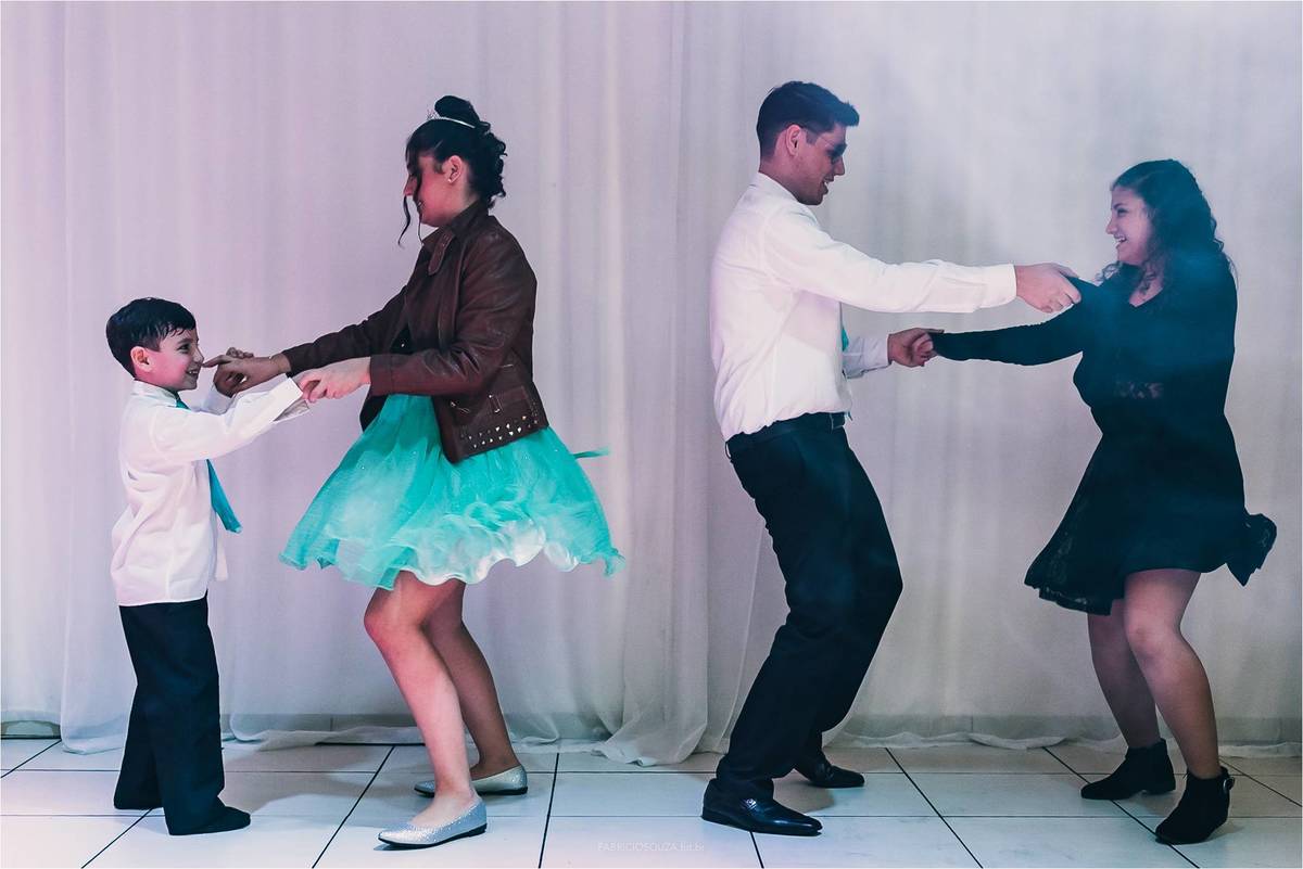 fabricio souza fotografia, fabricio souza, fabricio souza, fotografo gravatai, fotografo porto alegre, fotografo cachoeirinha, melhor fotógrafo, fotografia com emocão, fotografo de 15 anos, debutante, deste debutante, aniversario de 15 anos, valsa de 15