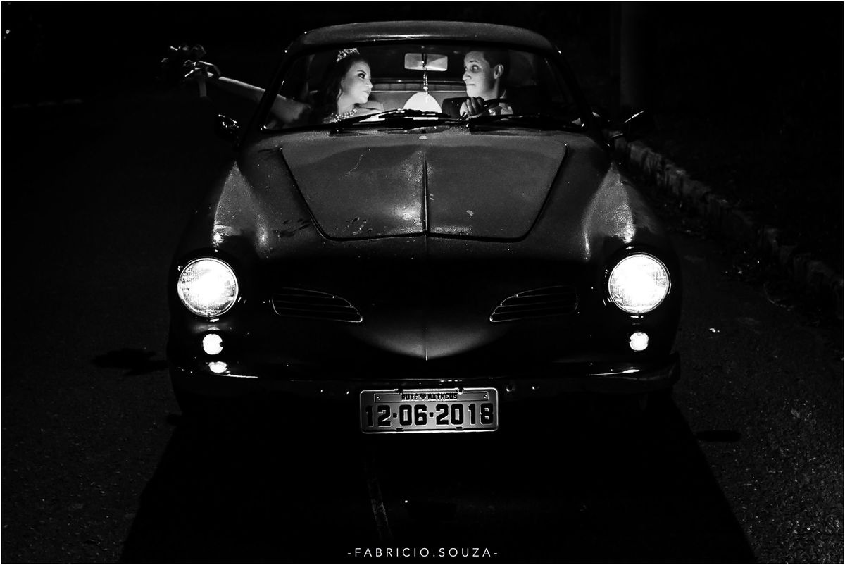 celebração de casamento, fabricio souza fotografo em gravataí, cachoeirinha e regão, fotografias com emoção e arte,  karmann ghia, carro antigo, vintage car, old car, vw, carro volks, carro classico, classic car