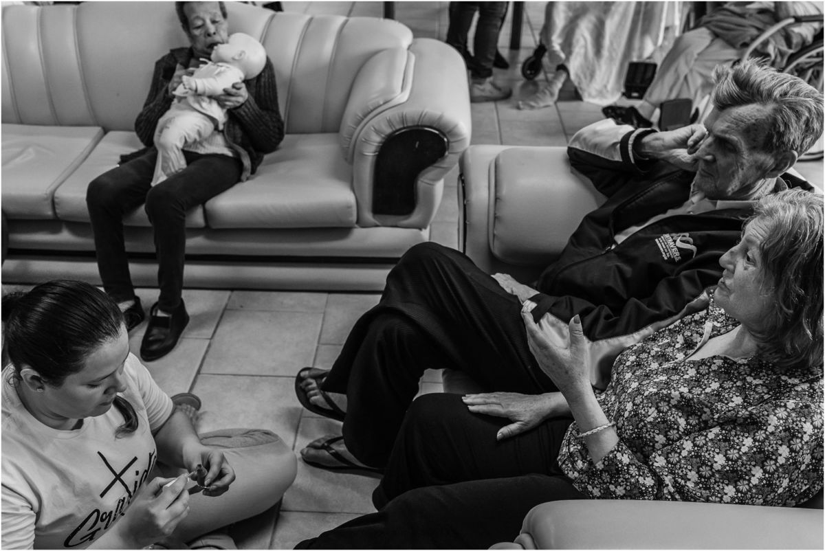 documental, acao por amor, asilo gravatai, Asilo N. Sra. Medianeira, fabricio souza documental, velhinhos, boa açao, se doar, ajudar o próximo, se importar, ame, amor, dedicacao, envolva-se com uma causa, fotografia documentla de pessoas, familas, amigos