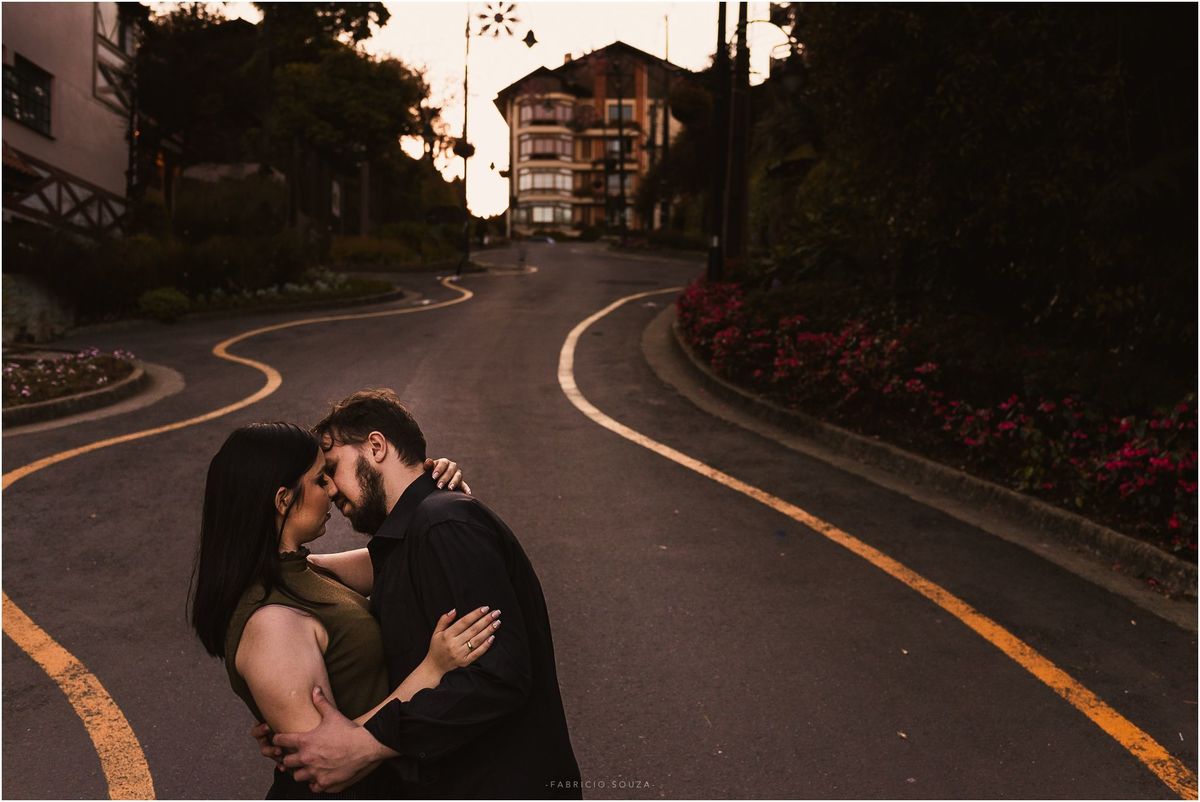 ensaio casal, pre casamento em gramado, lago negro por fabricio souza, fografo em porto alegre, serra gaucha, registrando os melhores momentos de pessoas felizes, pessoas que amamos fotografar, ensaio de casal especial em gramado, vou casar, meu casamento