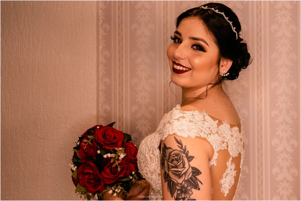 dia da noiva, bolo cabelereiros, making-of da noiva, maquiagem noiva vestido da noiva, fabricio souza fotgrafia, meu casamento, casamento dos sonhos, ana scherner, fotografo de casamento, dia do sim, noivas lindas, noivas tatoo, make noiva, dia especial