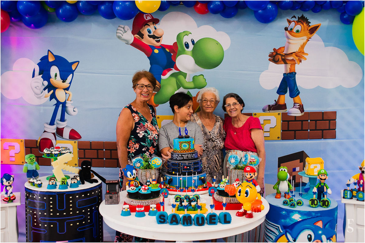 aniversário 10 anos Samuel, Oba Oba festas e eventos, cachoeirinha, festa de 10 anos, festa infantil, festa animada, aniversário do filho, meu garoto, festa games, decoração infantil, minecraft, sonic, pac man, mario bros, decoração games, fabricio souza 