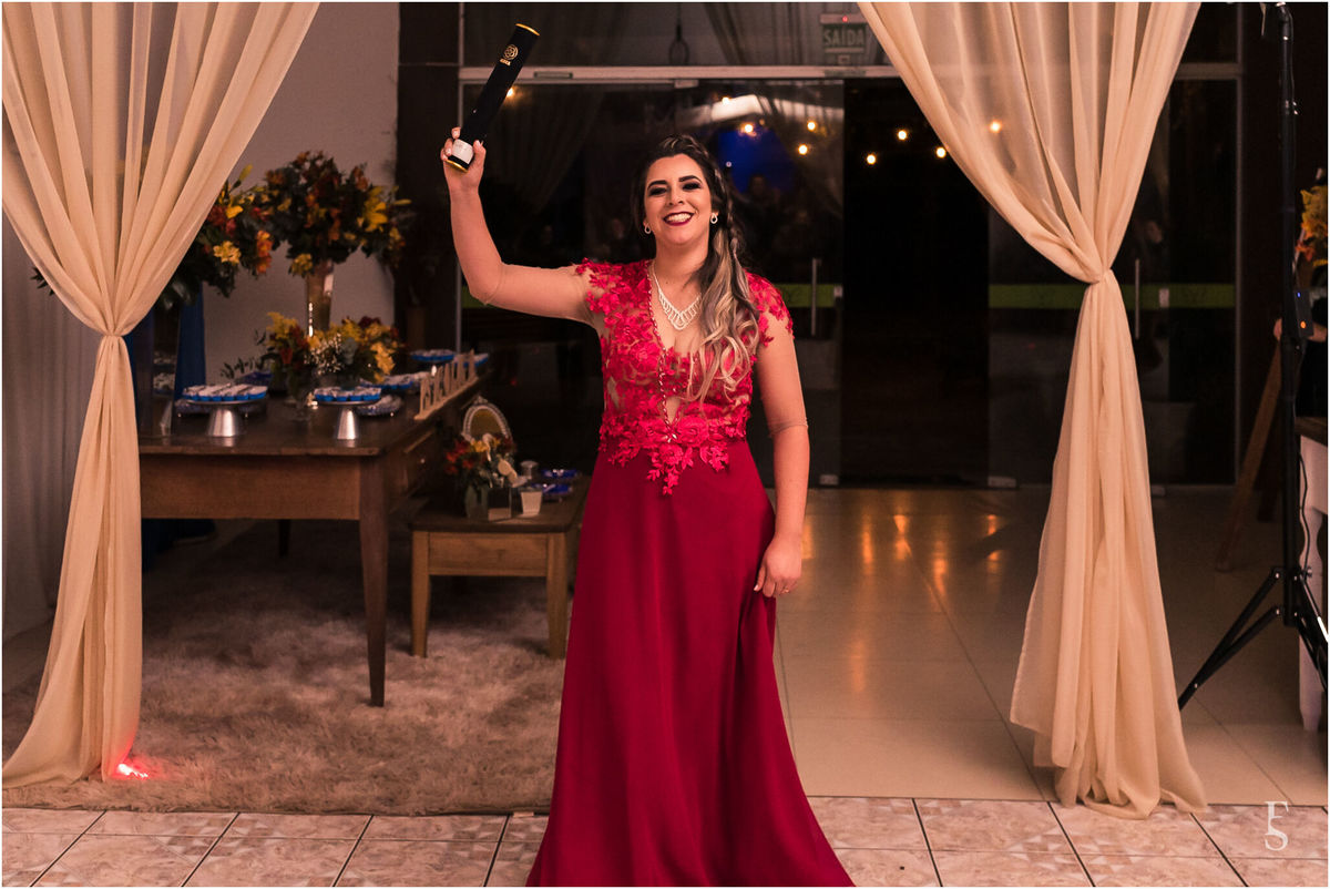 fabricio souza, sao jeronimo, fotografo sao jeronimo, formatura, festa de formatura, fotografo de formatura, minha formatura, vou me formar, fabricio souza fotografia, canudo do diploma, psicologia, formanda, balada de formatura, festa chick sao jeronimo