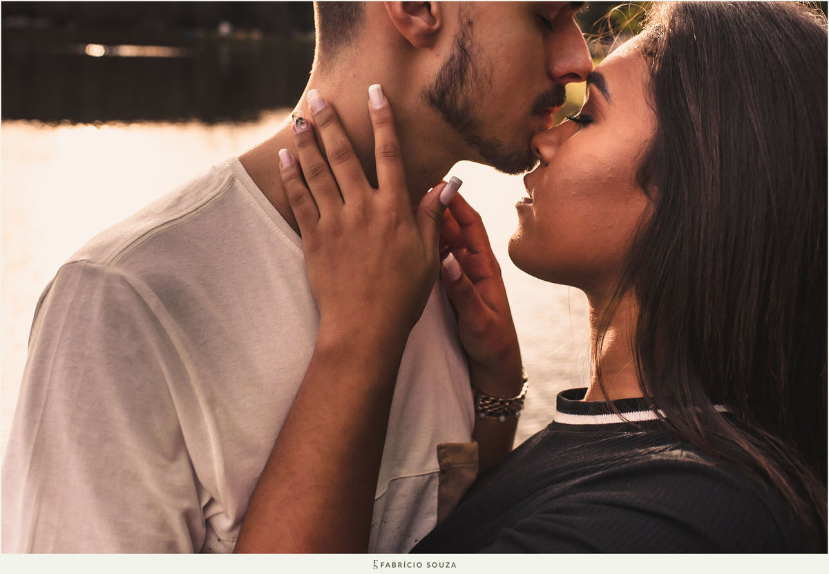 dia dos namorados, ensaio casal, serra gaucha, são chico, fabrício souza, fotografo, casal romantico, namorados, pre-casamento, meu amor, love, fotos casal, inspiração, fotos inspiradoras, respire amor, viva o amor, lago são bernardo, fotos diferentes,