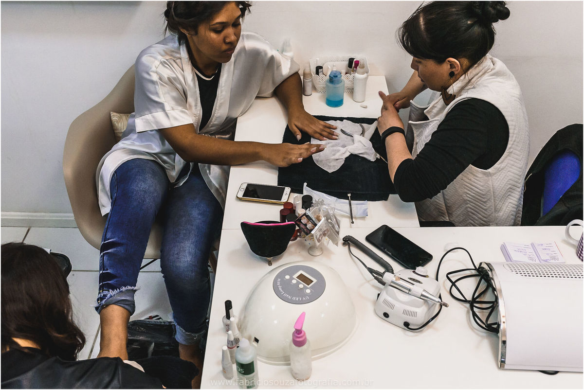 making-of da noiva, fotografia de noiva, dia da noiva, dia emocionante, o grande dia, vou me casar, fotografo de casaemntos cachoeirinha, madrinhas, estética alle, noiva linda, noiva negra, casamento do ano, casamento especial, meu grande dia, dia do sim