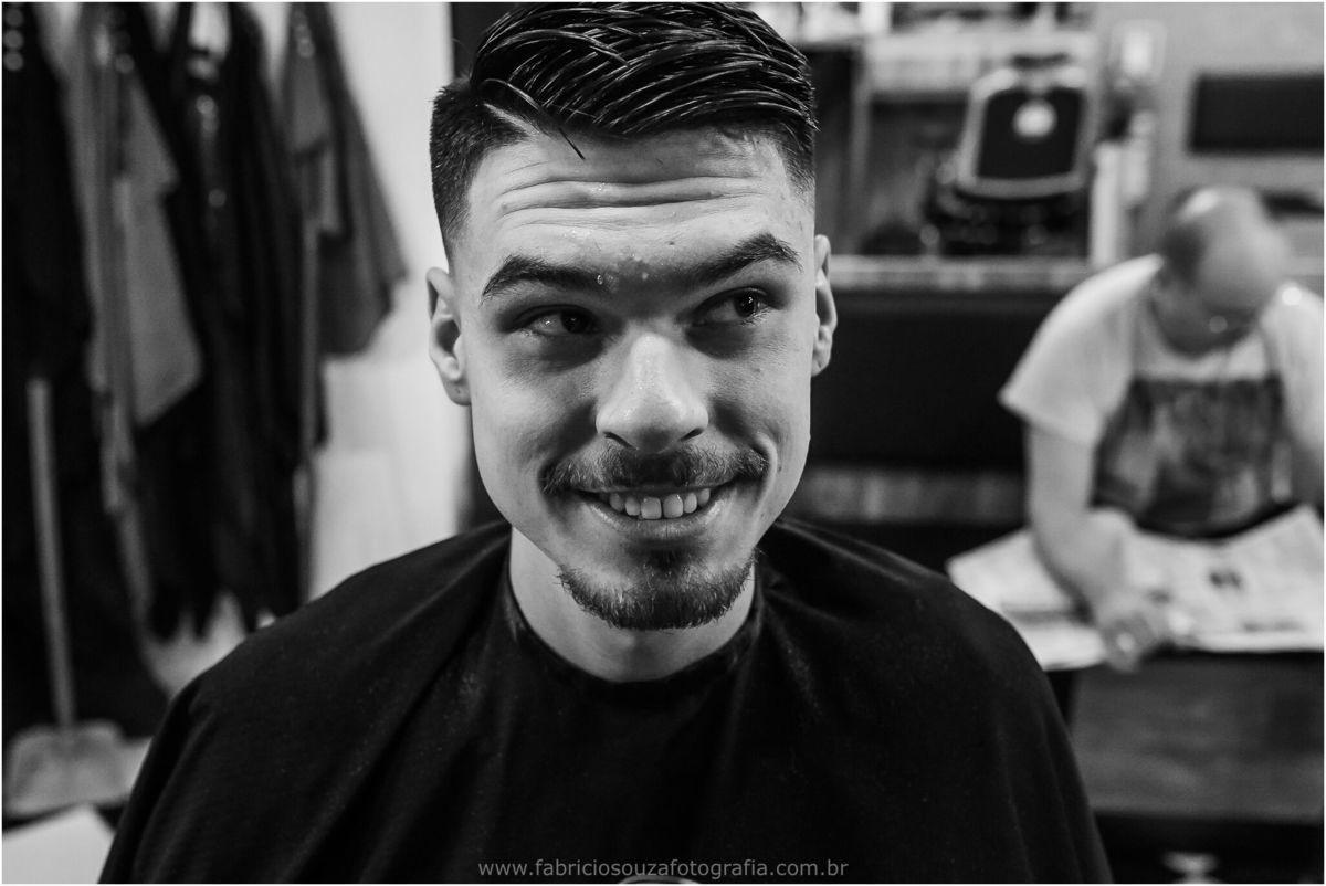 making-of noivo, chico cabelo, barbearia cachoerinha, fotografo de casamento cachoeirina, porto alegre, vou casar, noivo corte de cabelo, o grande dia, noivo ansioso, noivo lindo