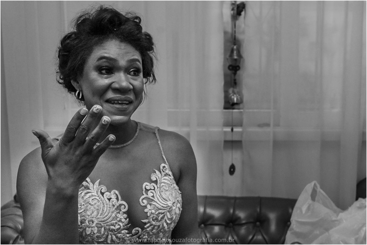 making-of da noiva, fotografia de noiva, dia da noiva, dia emocionante, o grande dia, vou me casar, fotografo de casaemntos cachoeirinha, madrinhas, estética alle, noiva linda, noiva negra, casamento do ano, casamento especial, meu grande dia, dia do sim