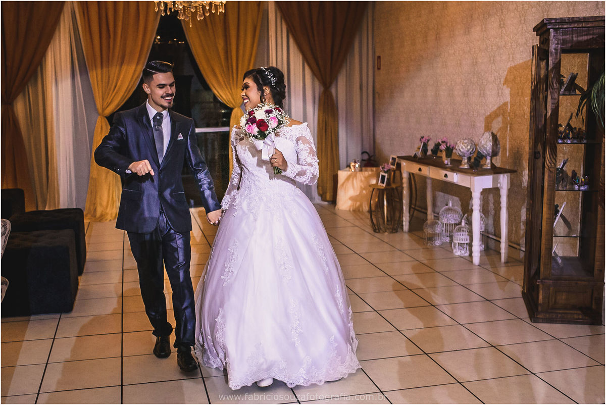 cerimonia de casamento, veu de noiva, bouquet da noiva, ela disse sim, vou casar,  noiva linda, noiva negra, casamento do ano, casamento especial, meu grande dia, dia do sim, fotografo de casamento, igreja luterana da renovação, nosso dia, casamento