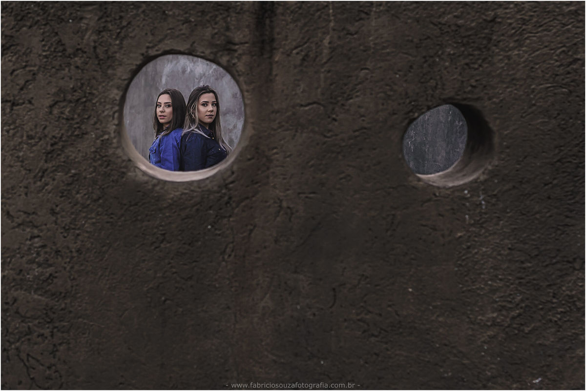 ensaio debutante, gemeas, canoas, capao do corvo, parque getulio vargas, park shopping, fabricio souza fotografia, fotografo porto alegre, fotografo cachoeirinha, meninas, 15 anos, meu book, book debut, inspiração, bruna e duda, gemeas debutantes