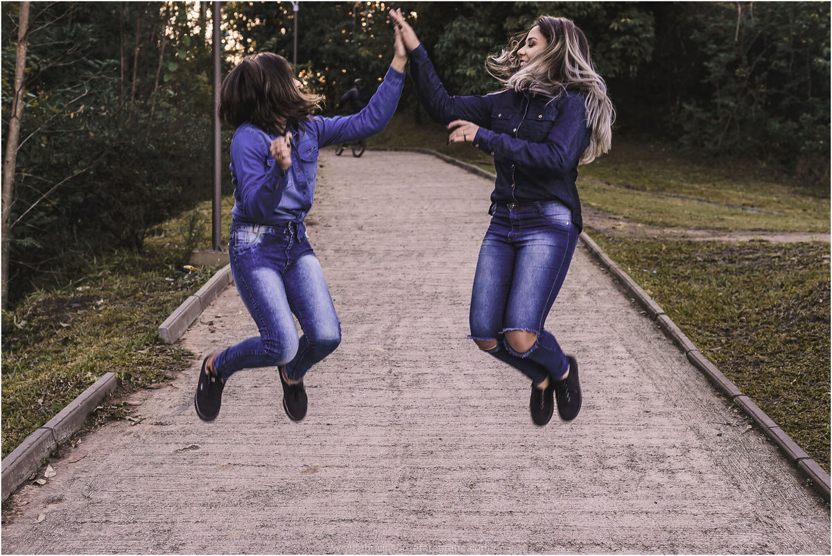 ensaio debutante, gemeas, canoas, capao do corvo, parque getulio vargas, park shopping, fabricio souza fotografia, fotografo porto alegre, fotografo cachoeirinha, meninas, 15 anos, meu book, book debut, inspiração, bruna e duda, gemeas debutantes