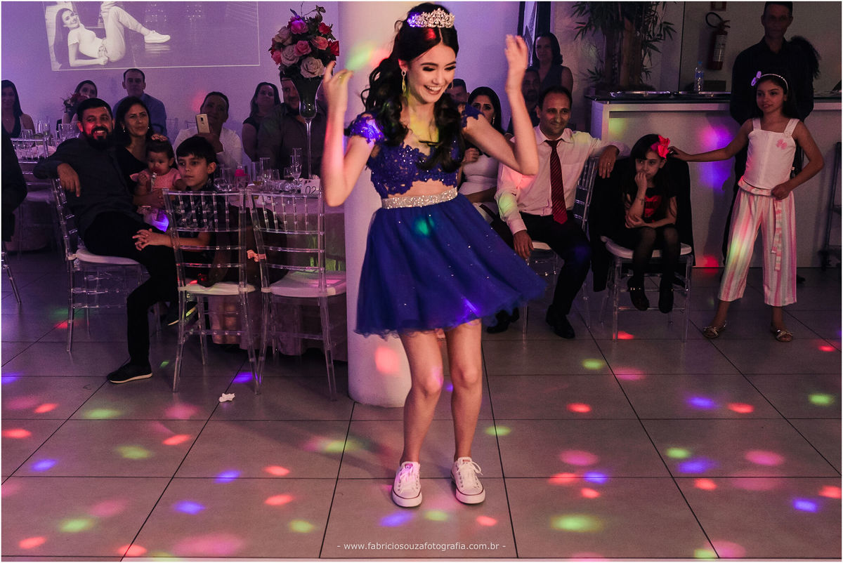 sindilojas gravatai, 15 anos, alice, minha festa de 15anos, princesa, dia feliz, debutante, debut, fabricio souza fotografia, fotografo Cachoeirinha, Gravataí, canoas, melhor fotógrafo da região, fotógrafo das princesas, inspiração, balada, baladinha