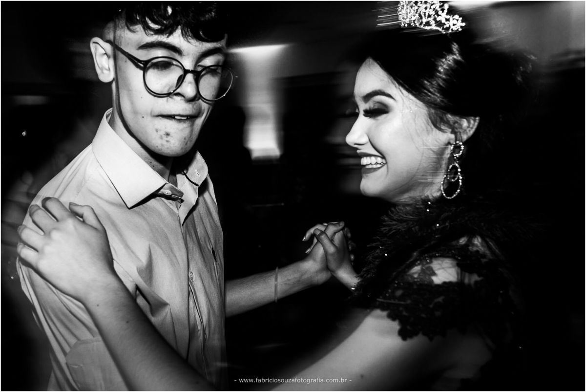 sindilojas gravatai, 15 anos, alice, minha festa de 15anos, princesa, dia feliz, debutante, debut, fabricio souza fotografia, fotografo Cachoeirinha, Gravataí, canoas, melhor fotógrafo da região, fotógrafo das princesas, inspiração, balada, baladinha