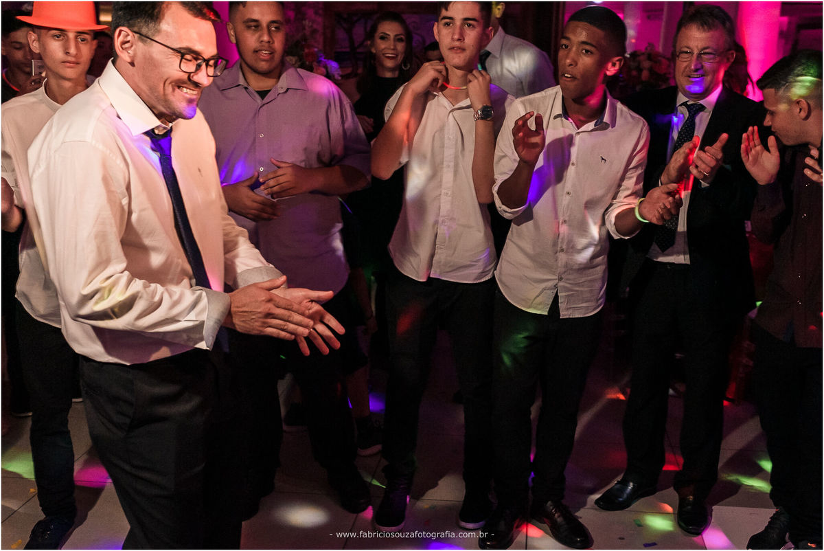 sindilojas gravatai, 15 anos, alice, minha festa de 15anos, princesa, dia feliz, debutante, debut, fabricio souza fotografia, fotografo Cachoeirinha, Gravataí, canoas, melhor fotógrafo da região, fotógrafo das princesas, inspiração, balada, baladinha