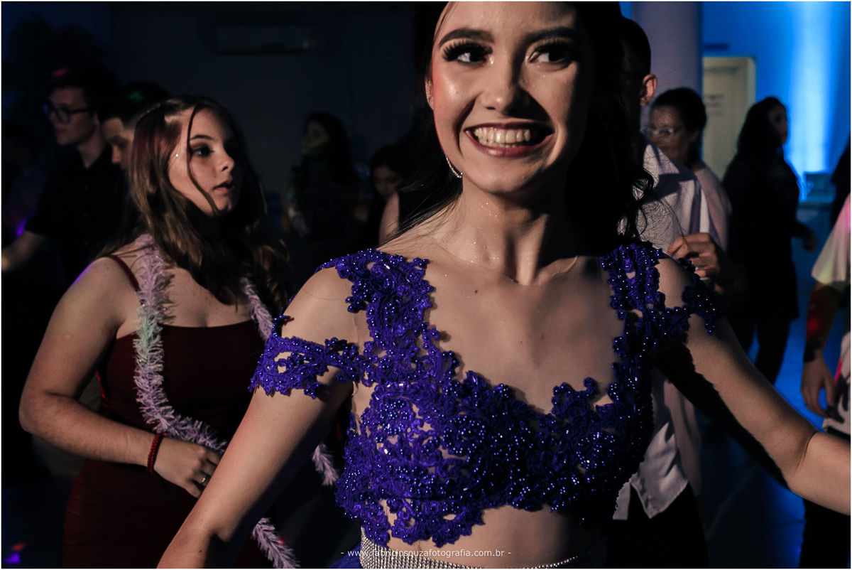 sindilojas gravatai, 15 anos, alice, minha festa de 15anos, princesa, dia feliz, debutante, debut, fabricio souza fotografia, fotografo Cachoeirinha, Gravataí, canoas, melhor fotógrafo da região, fotógrafo das princesas, inspiração, balada, baladinha