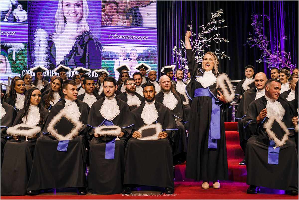 alle day spa, estética, making-of, formanda, formatura, dia especial, me formei, colação de grau unisinos, carolini em preparação de um dia muito especial em sua vida. fabricio souza fotografia, fotografo porto alegre, historias reais de pessoas reais