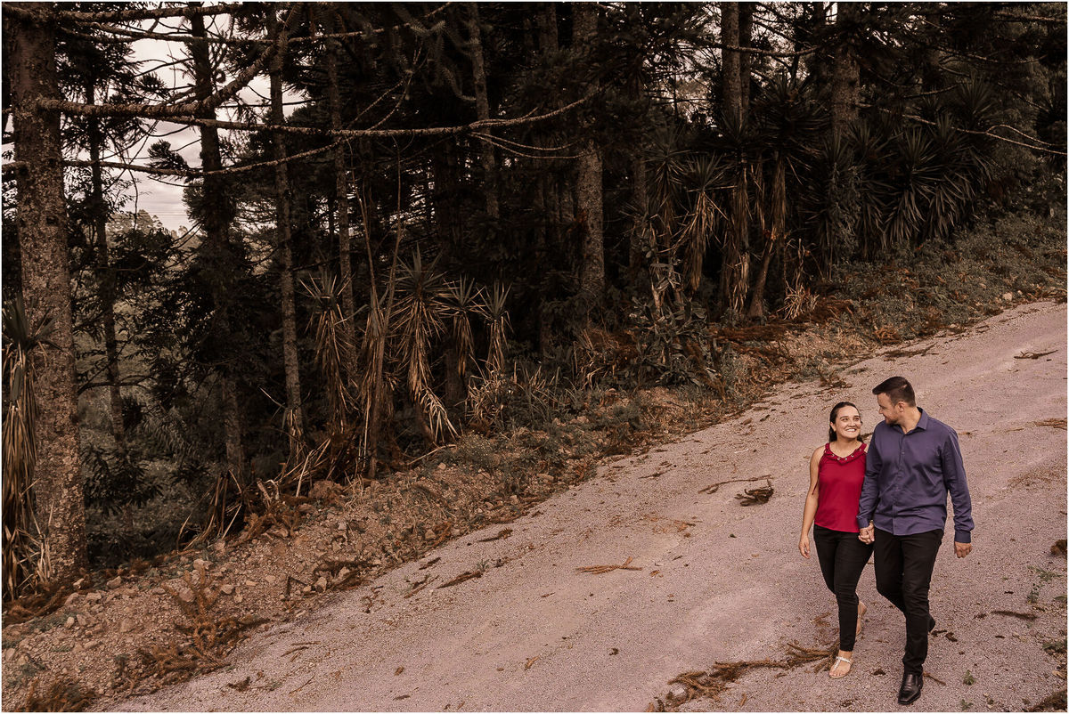 fotografo de casamentos porto alegre, fotografo de casamentos caxias do sul, ensaio de casal na vinicola, ensaio pré-casamento vinhedos, casal que se ama, fotografia de casamento, ensaio casal na serra gaucha, fabricio souza fotografo