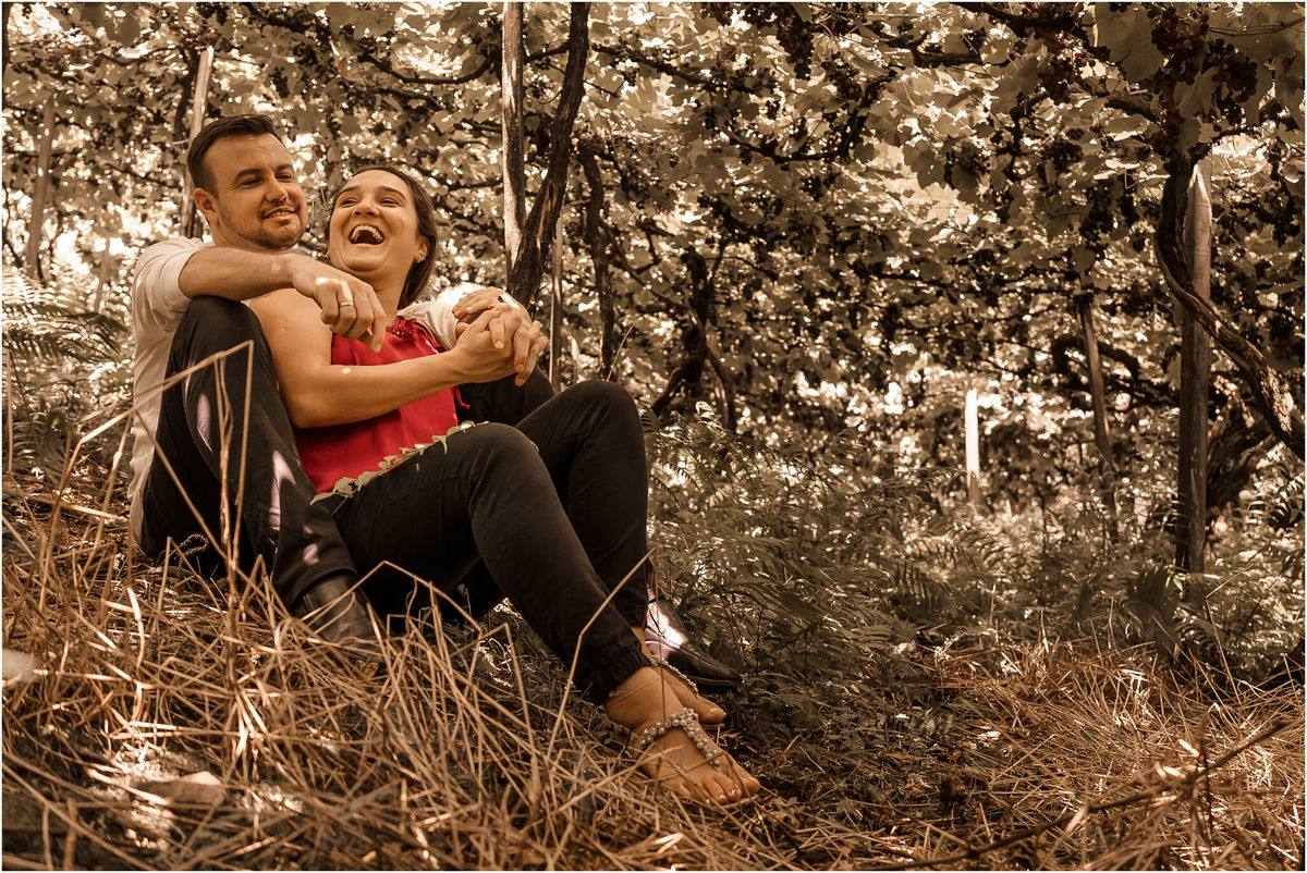 fotografo de casamentos porto alegre, fotografo de casamentos caxias do sul, ensaio de casal na vinicola, ensaio pré-casamento vinhedos, casal que se ama, fotografia de casamento, ensaio casal na serra gaucha, fabricio souza fotografo