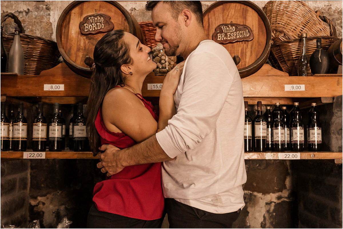 fotografo de casamentos porto alegre, fotografo de casamentos caxias do sul, ensaio de casal na vinicola, ensaio pré-casamento vinhedos, casal que se ama, fotografia de casamento, ensaio casal na serra gaucha, fabricio souza fotografo, historias reais