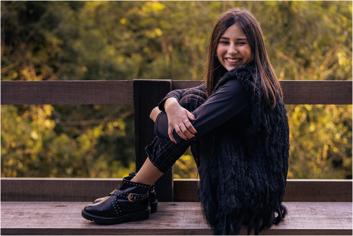 ensaio 15 anos, rolante rs, cascata, menina linda, menina de 15 anos, debutante, Julia sorridente 