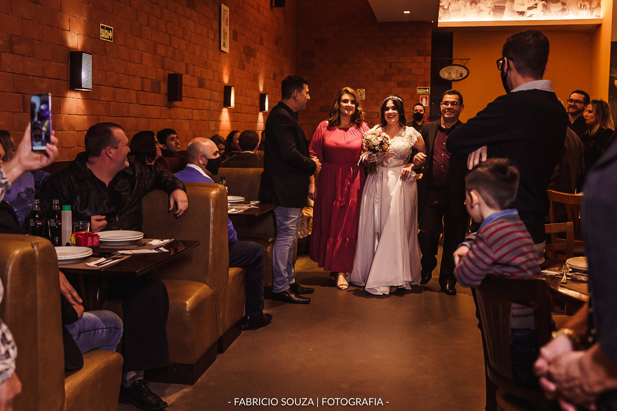 casamento, noiva e noivo, padrinhos, cerimonia de casamento, noiva diva, dia da noiva, dia do noivo, bride, festa de casamento, pai da noiva , recepção de casamento, mini-wedding