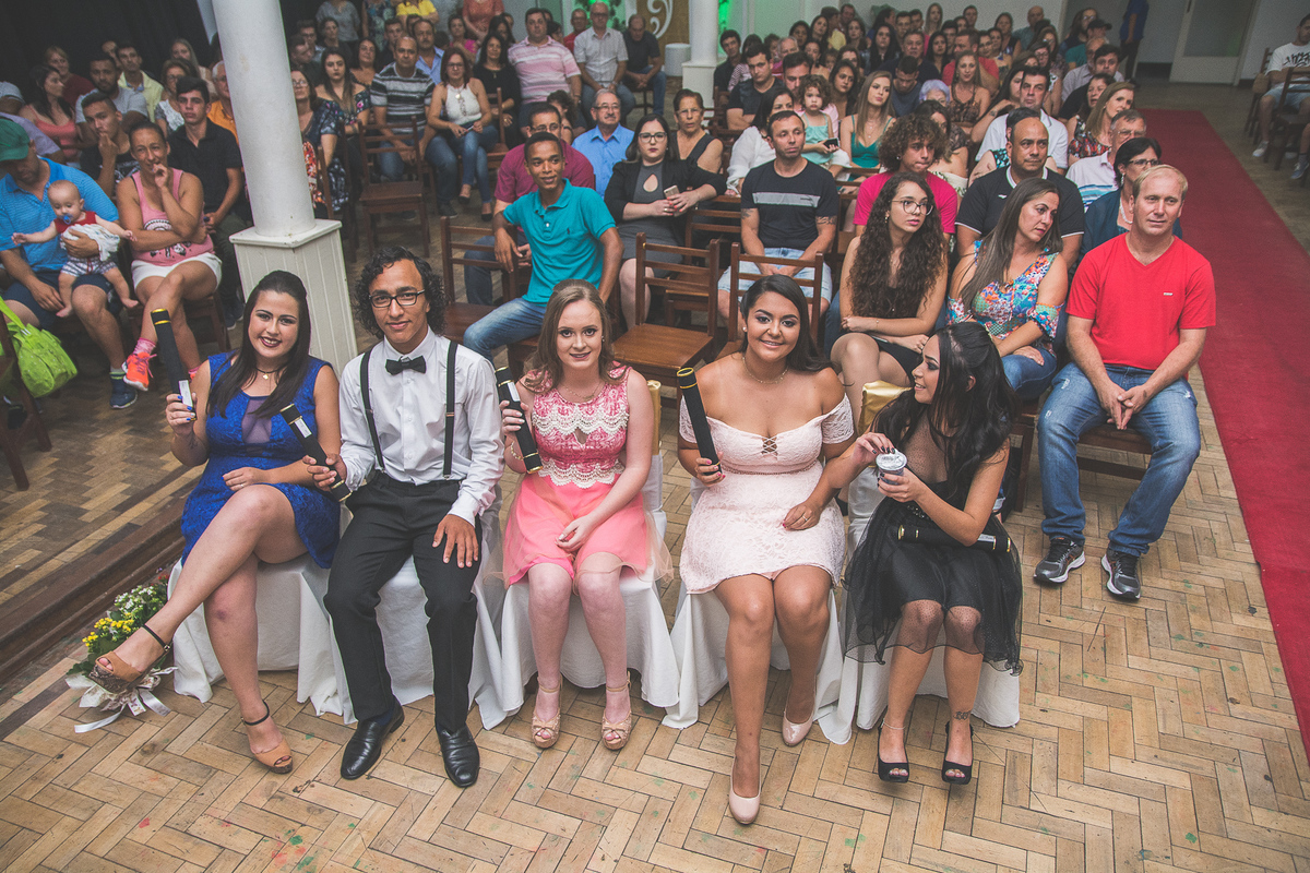 Segunda turma após receber o diploma