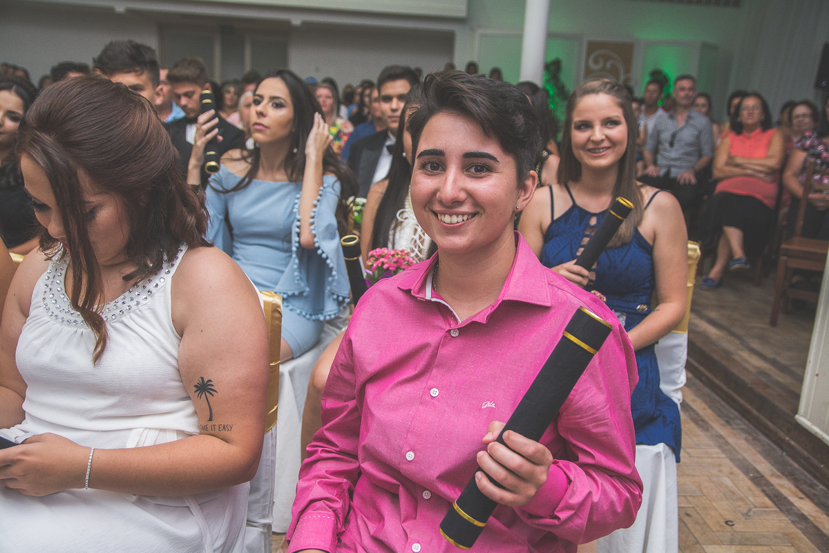 Formanda com diploma