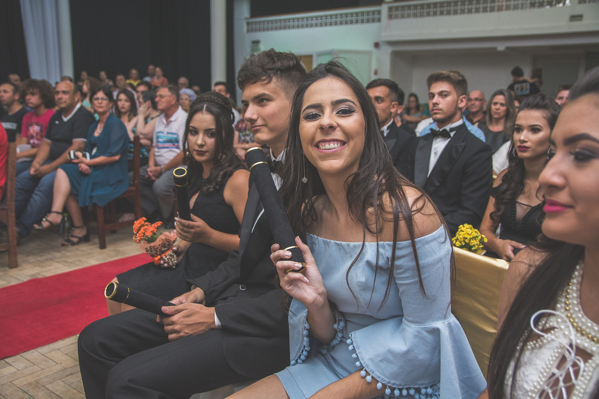 Formanda com diploma