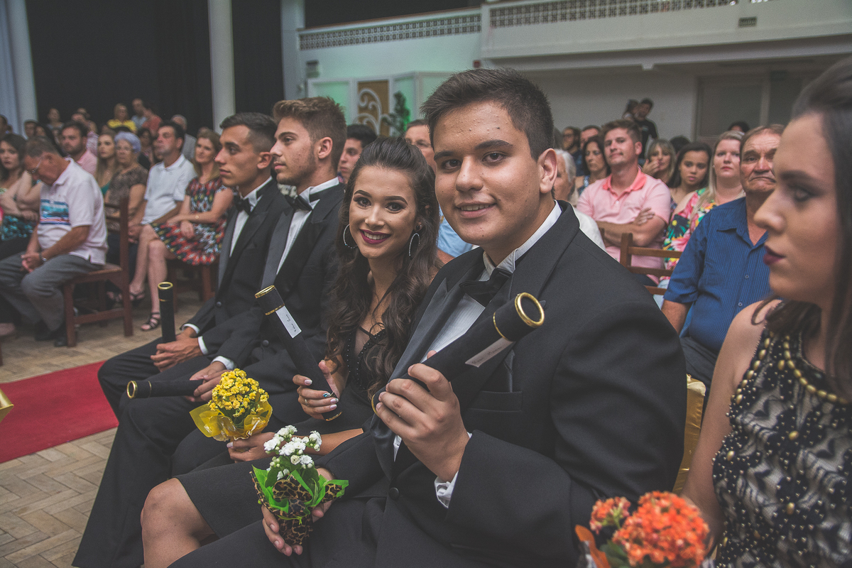 Formando com diploma