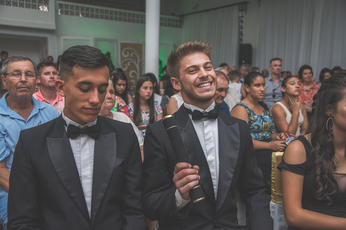 Formando com diploma