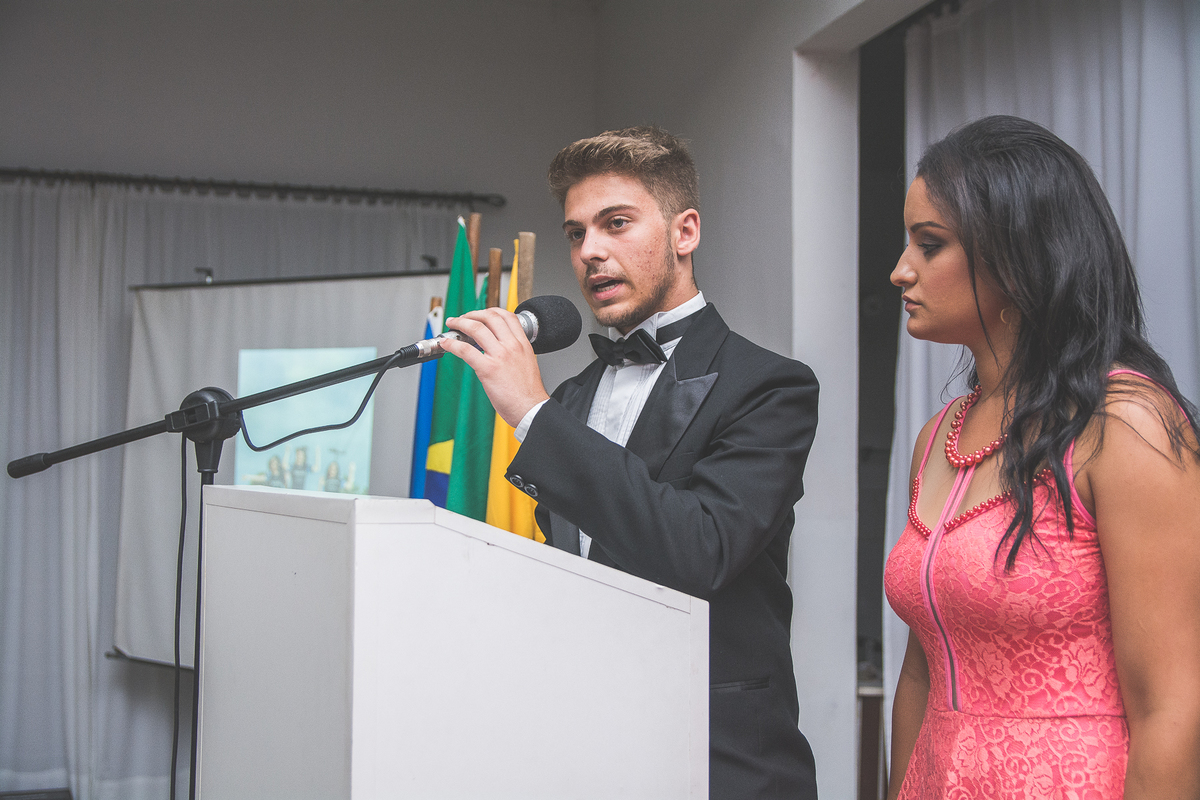 Formando discursando