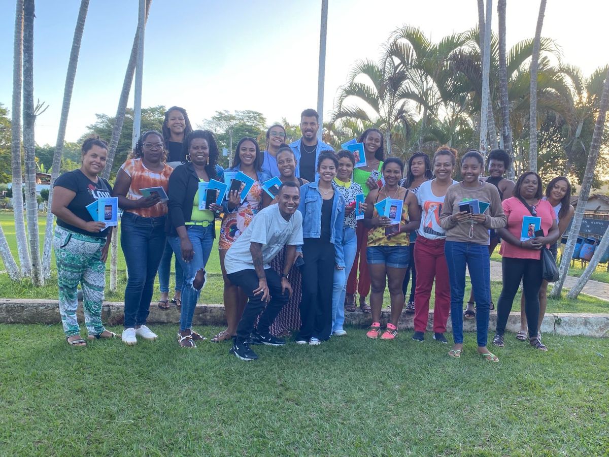 Oficina de Canva e Fotografia