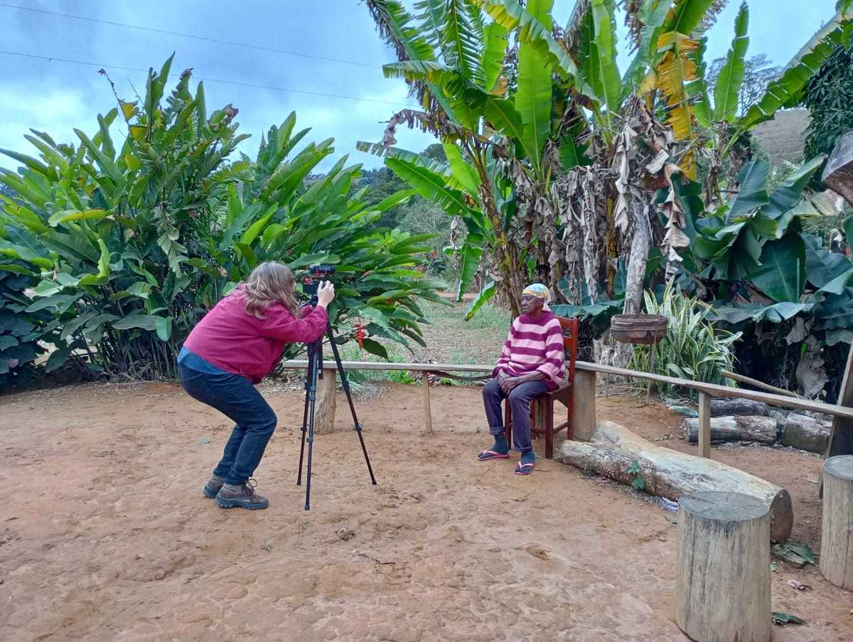 Gravação de depoimentos das raízes dos quilombos