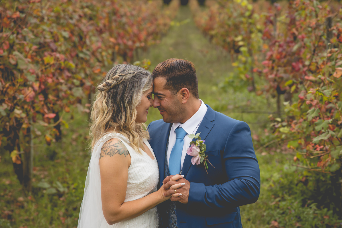 sessão com os noivos, quinta de palmezões, fotos noivos em vinha