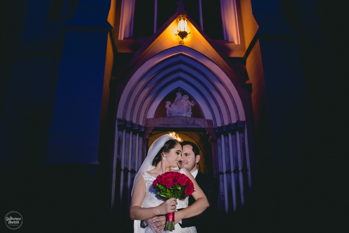 Fotografia de casamento realizada na cidade de jaú-sp, fotógrafo Guilherme Santos, cerimônia Igreja Matriz Nossa Senhora do Patrocínio, recepção Grevillea Eventos, pessoas felizes e momentos especiais