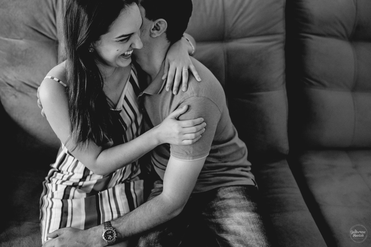 Ensaio pré casamento de Guilherme Santos Fotografia que rolou na cidade de Jaú – SP na própria casa do casal, fotografamos dias antes de seu casamento, dia maravilho com pessoas felizes