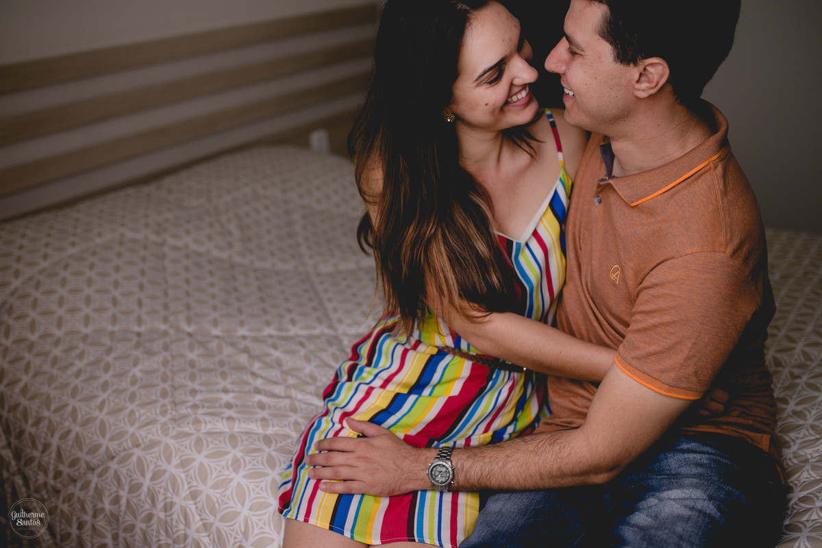 Ensaio pré casamento de Guilherme Santos Fotografia que rolou na cidade de Jaú – SP na própria casa do casal, fotografamos dias antes de seu casamento, dia maravilho com pessoas felizes