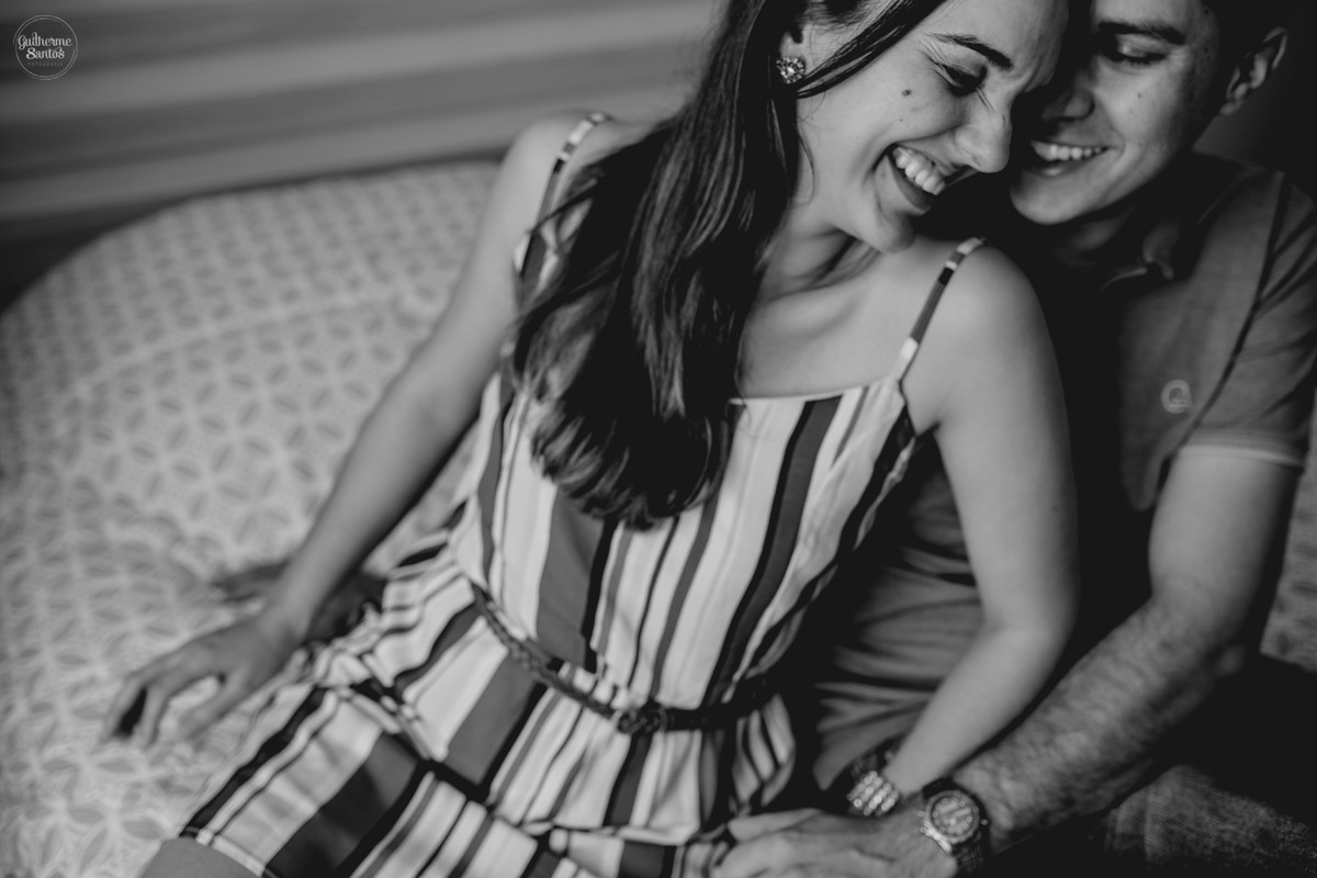 Ensaio pré casamento de Guilherme Santos Fotografia que rolou na cidade de Jaú – SP na própria casa do casal, fotografamos dias antes de seu casamento, dia maravilho com pessoas felizes