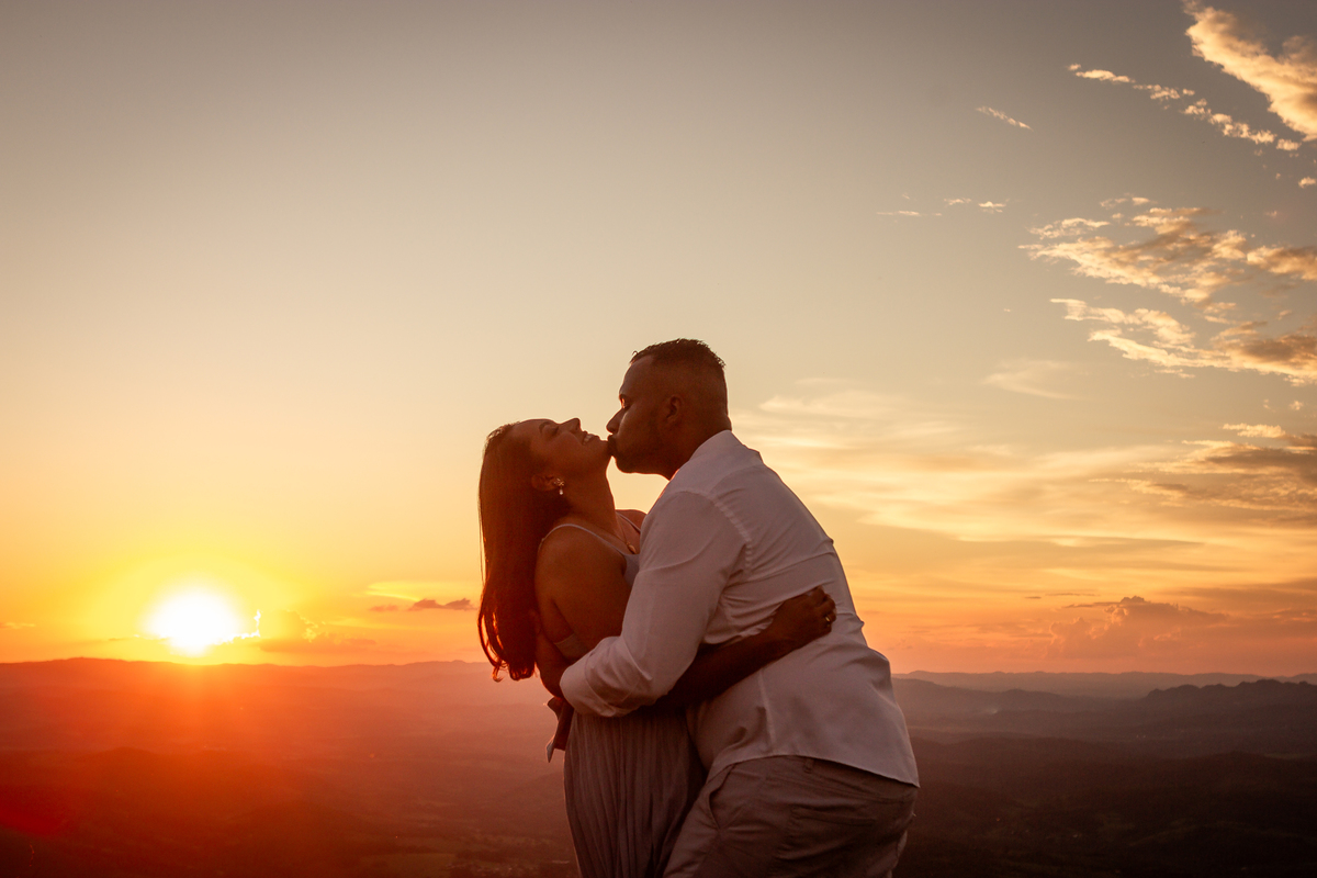 ensaio-casal-bh-por-do-sol