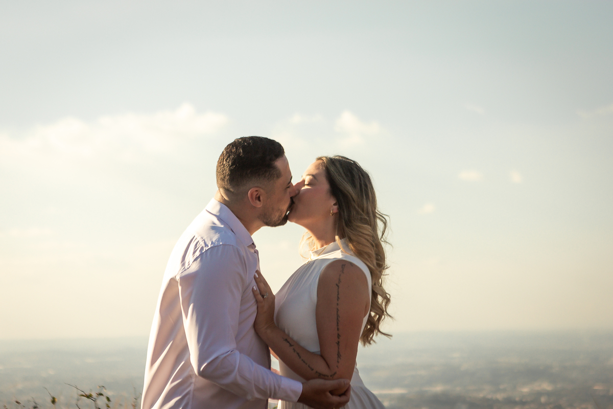 Gabi e Smalley em ensaio pré-wedding na Serra do Rola-Moça