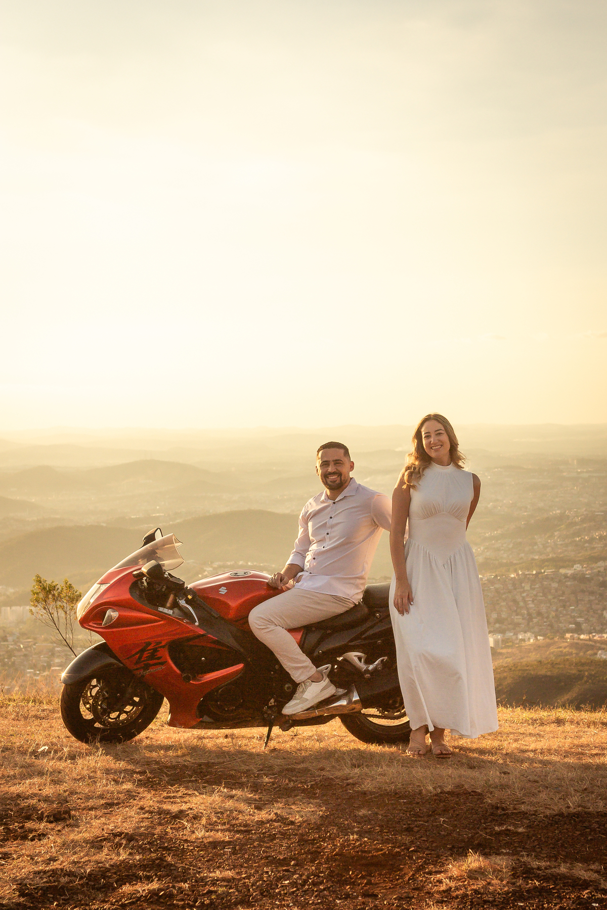 Ensaio pré-wedding ao ar livre em Minas Gerais