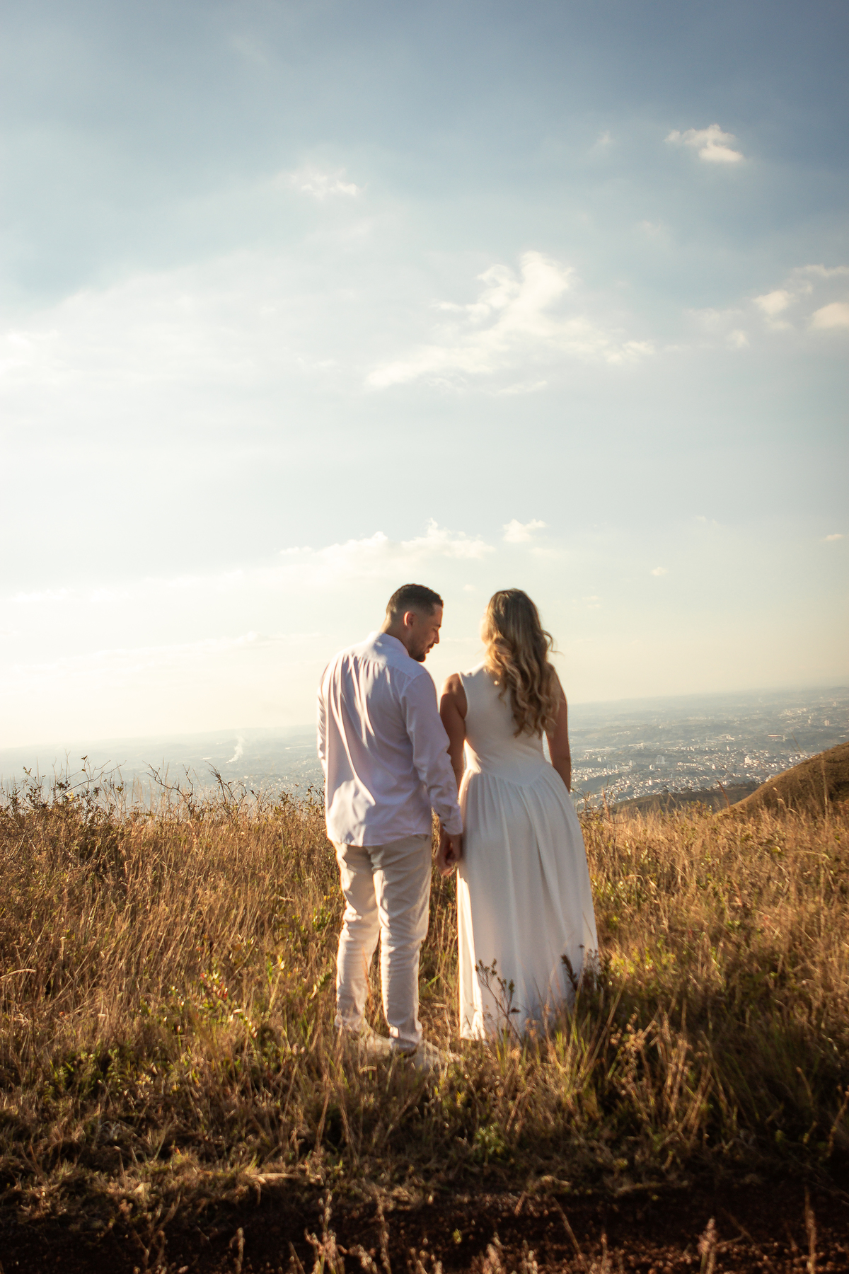Gabi e Smalley em ensaio pré-wedding na Serra do Rola-Moça
