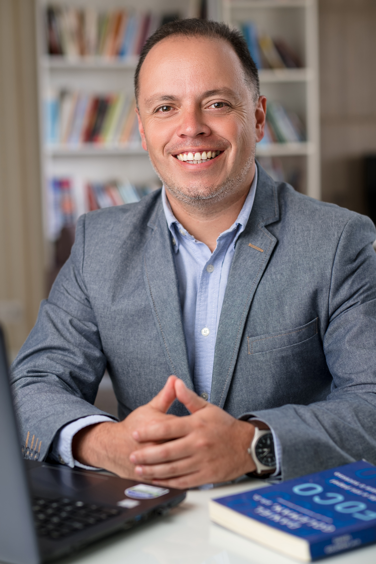 Daniel Fernandes  -  Consultoria Empresarial