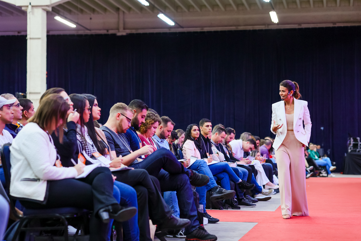 Evento: Propósito, Atitude e Riqueza com Wendell Carvalho e Karina Peloi em Curitiba

Data: 01/05/22

Fotos: Daniel Isolani e David Beraud