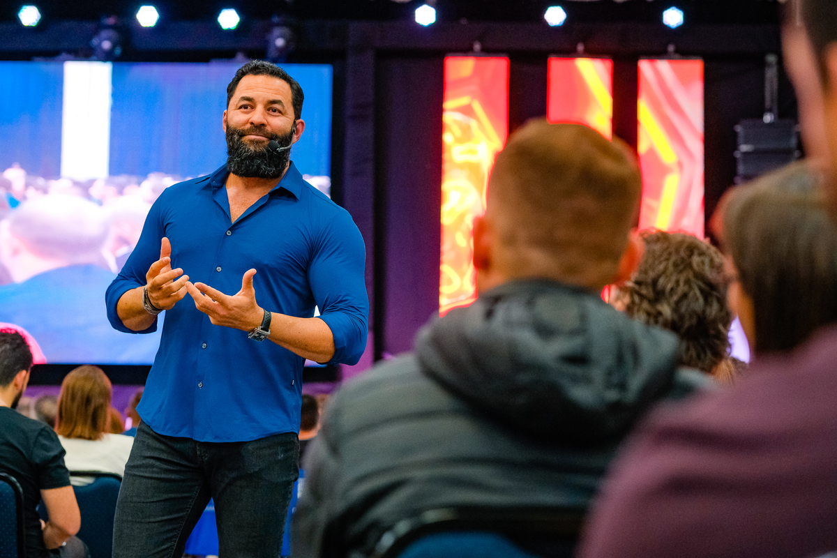 Evento: Propósito, Atitude e Riqueza com Wendell Carvalho e Karina Peloi em Curitiba

Data: 01/05/22

Fotos: Daniel Isolani e David Beraud