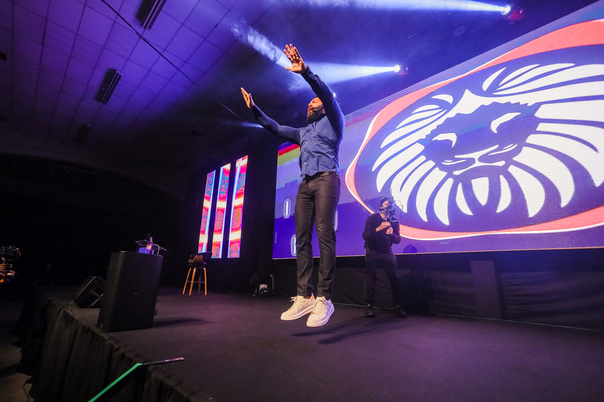 Evento: Propósito, Atitude e Riqueza com Wendell Carvalho e Karina Peloi em Curitiba