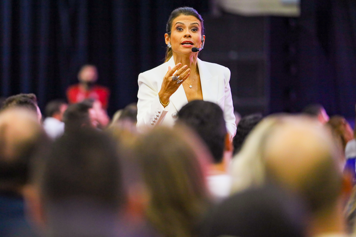 Evento: Propósito, Atitude e Riqueza com Wendell Carvalho e Karina Peloi em Curitiba

Data: 01/05/22

Fotos: Daniel Isolani e David Beraud