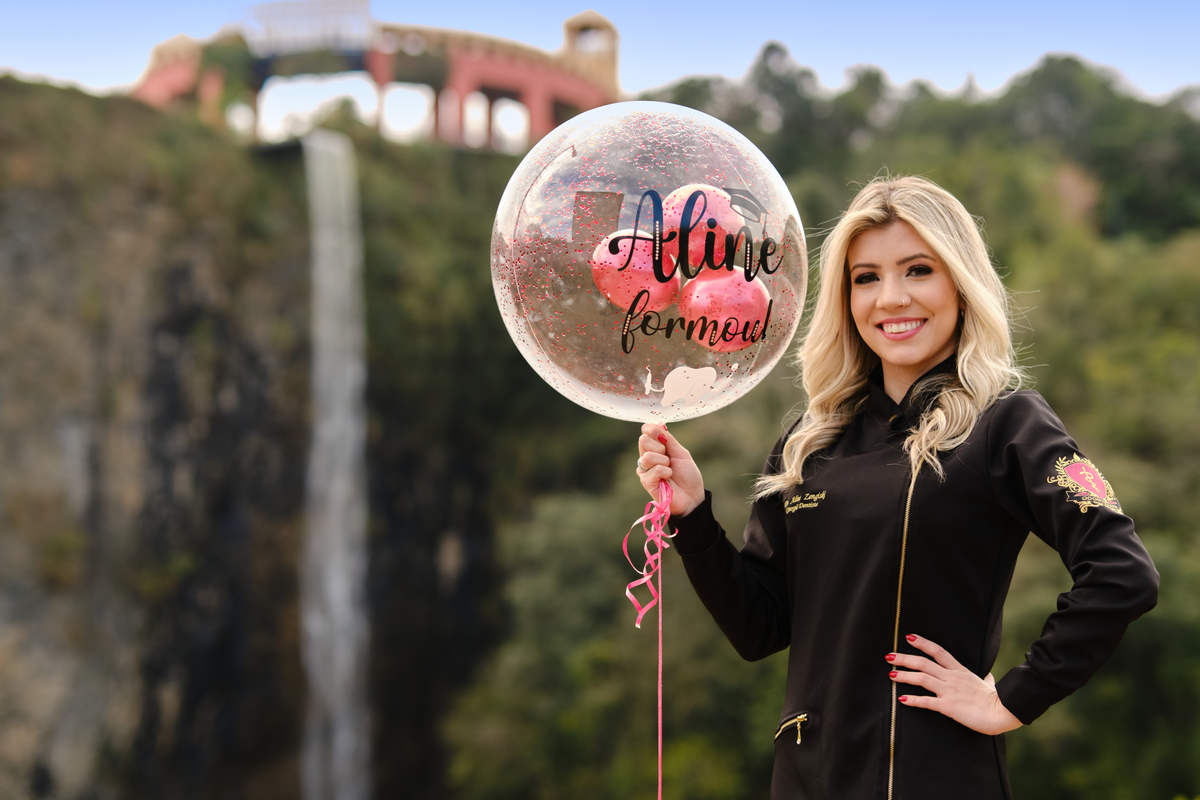 Dra. Aline Zengiski - Cirurgiã Dentista