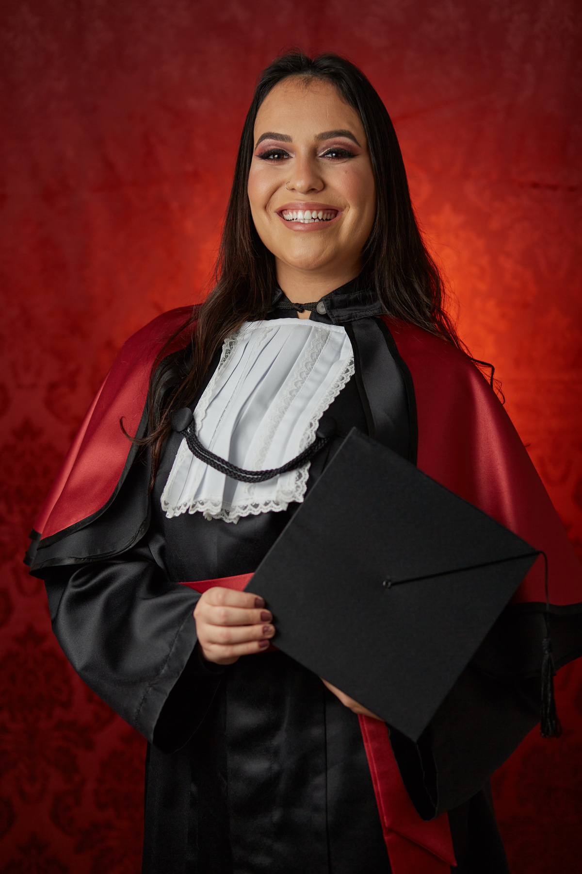 Dra. Amanda Proença - Cirurgiã Dentista - Universidade Tuiuti do Parana