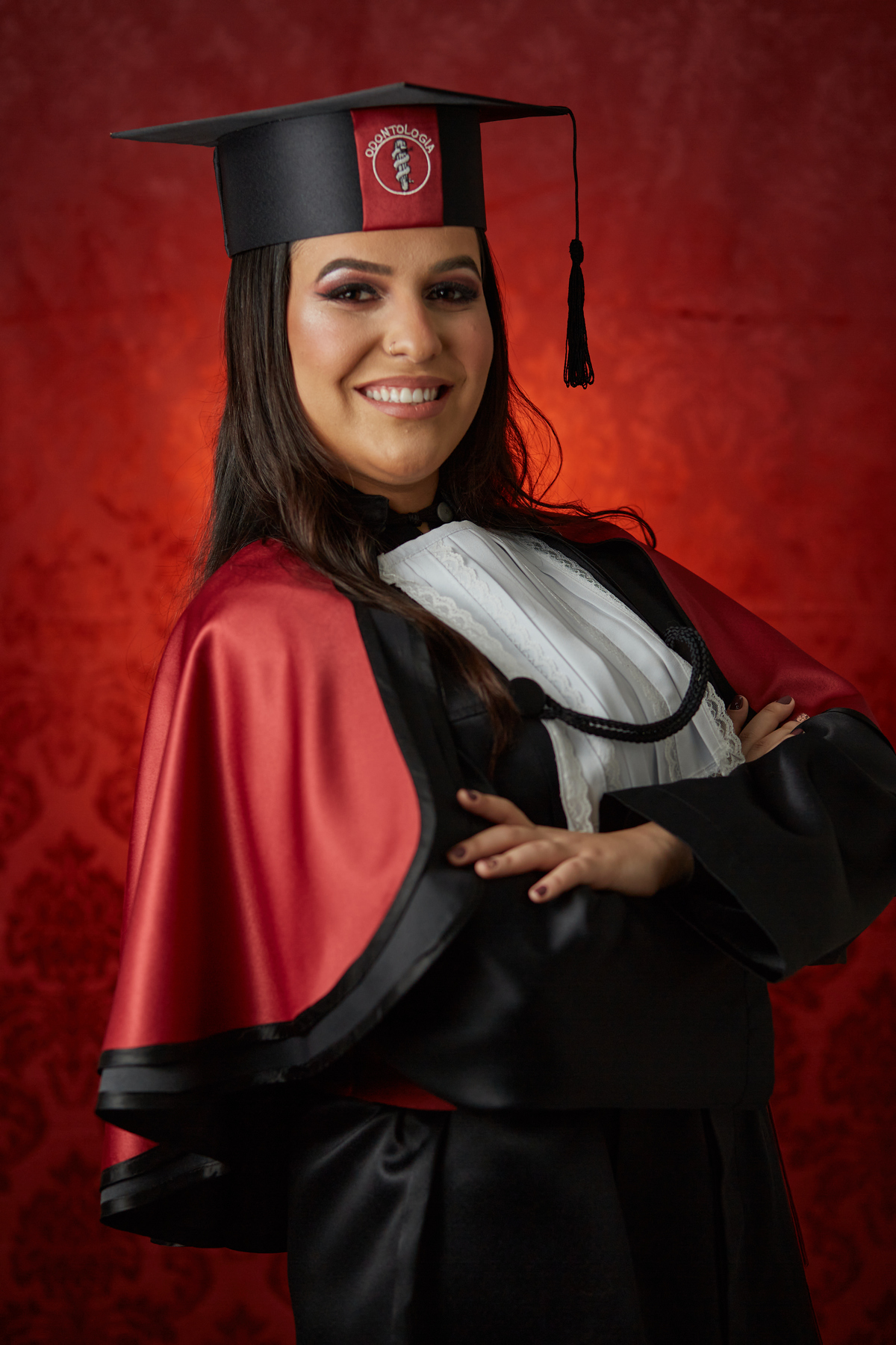 Dra. Amanda Proença - Cirurgiã Dentista - Universidade Tuiuti do Parana